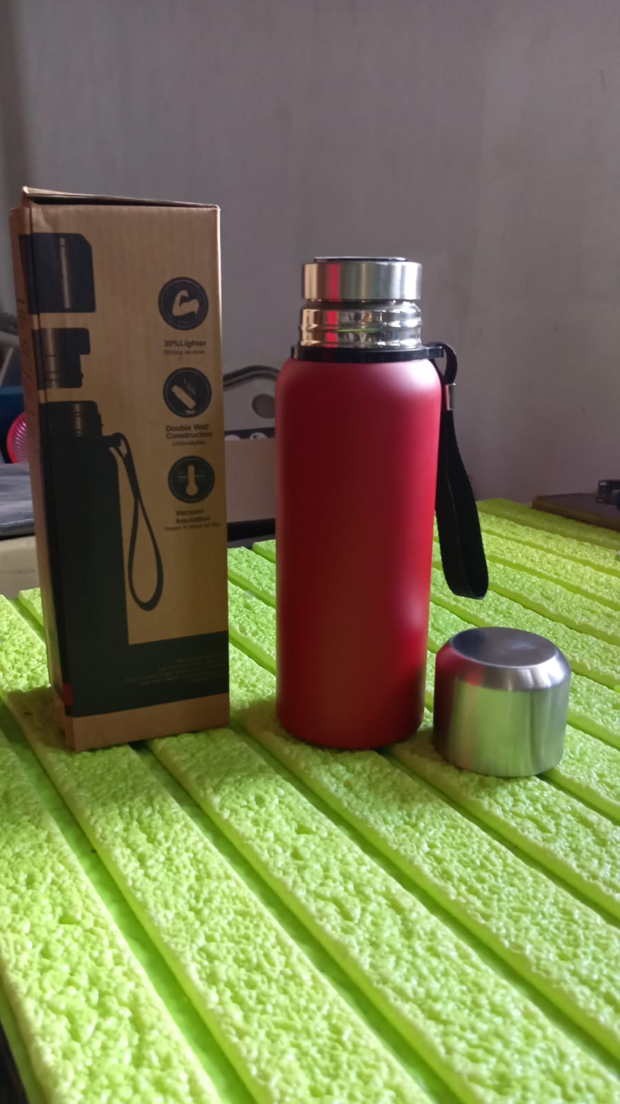 Stainless Steel Water Bottle, Fridge Water Bottle, Stainless Steel Water Bottle Leak Proof, Rust Proof, Cold & Hot Thermos steel Bottle| Leak Proof | Office Bottle | Gym | Home | Kitchen | Hiking | Trekking | Travel Bottle (1000ML/800ML/Approx 600ML)