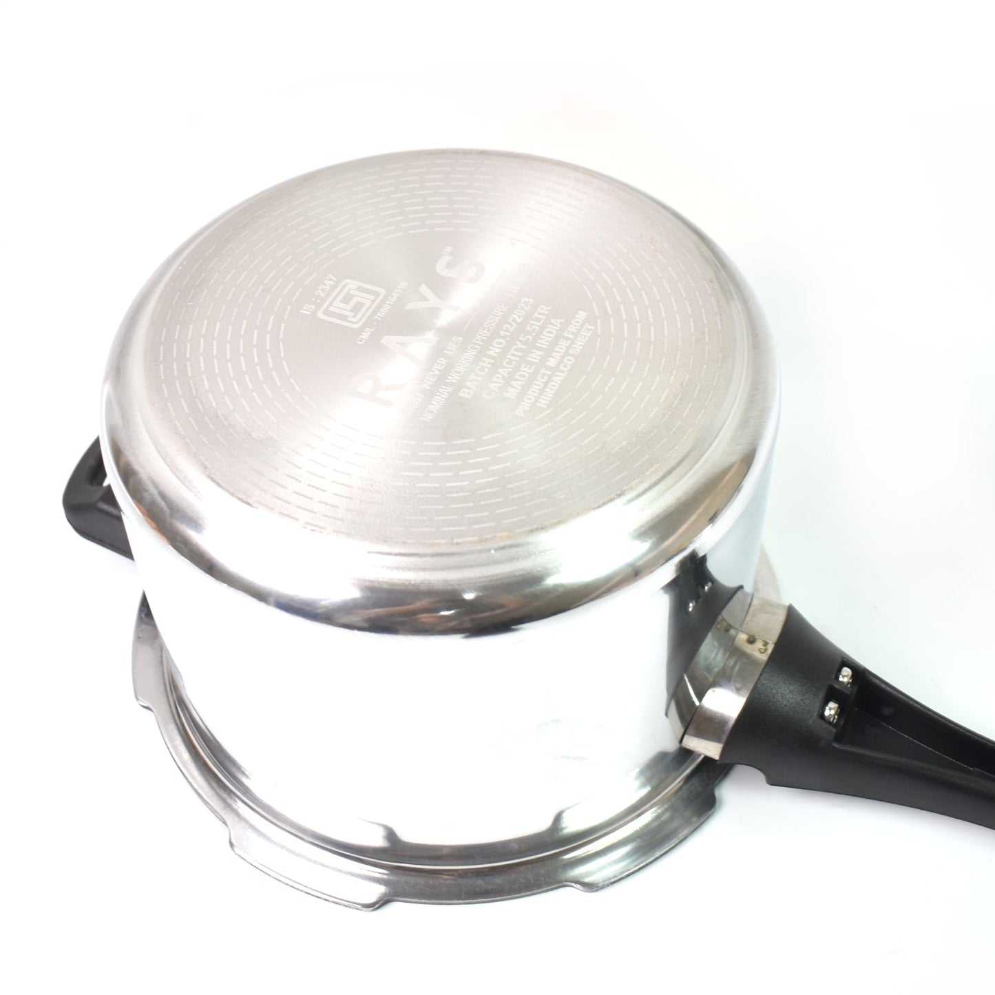 10285 Aluminium Rays Aura Pressure Cookers With Outer Lid (5.5 Litres / 5-Year warranty)