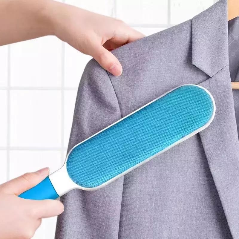 Self-cleaning double-sided pet fur remover