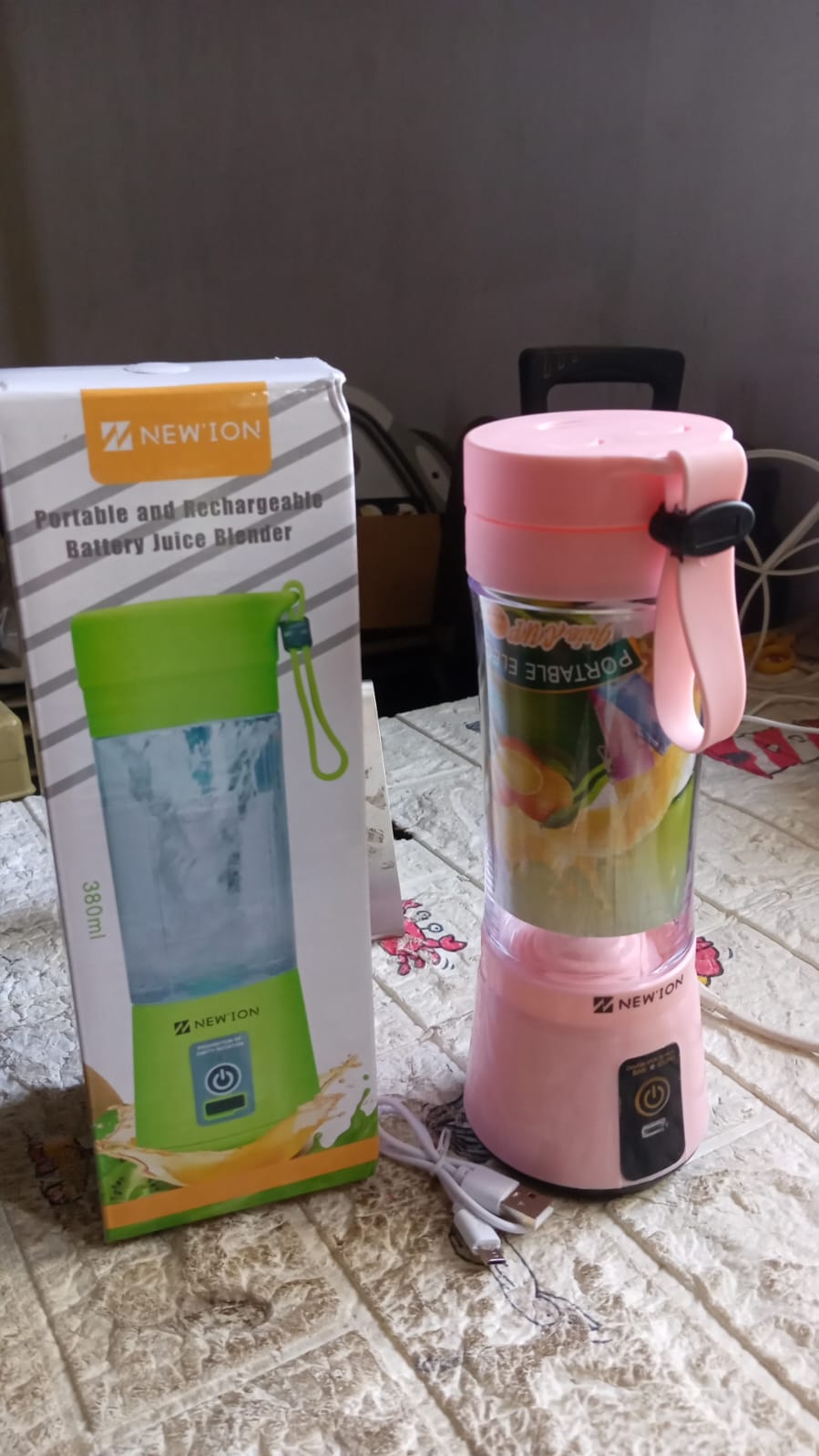 Multi-Purpose Portable USB Electric Juicer 6-Blades, Protein Shaker, Blender Mixer Cup (380 ML)